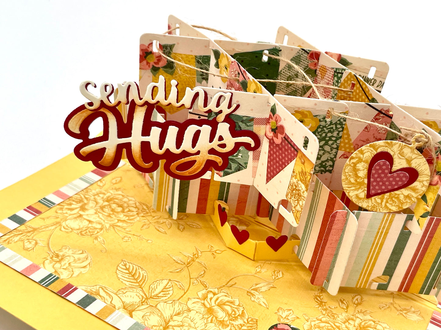 Karen Burniston - Card Kits - Sending Hugs Pop-up Card