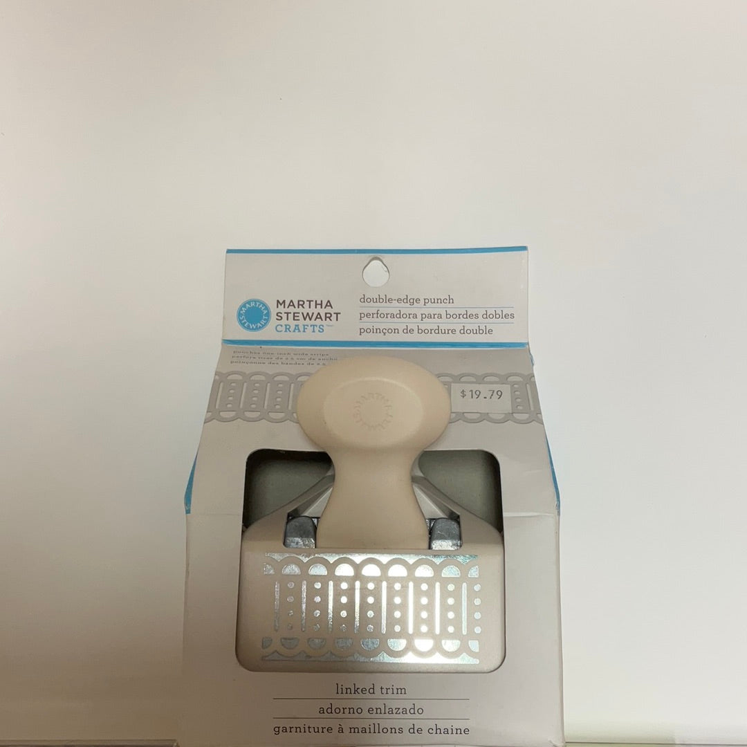 Martha Stewart Crafts - Double Edged Punch - Linked Trim