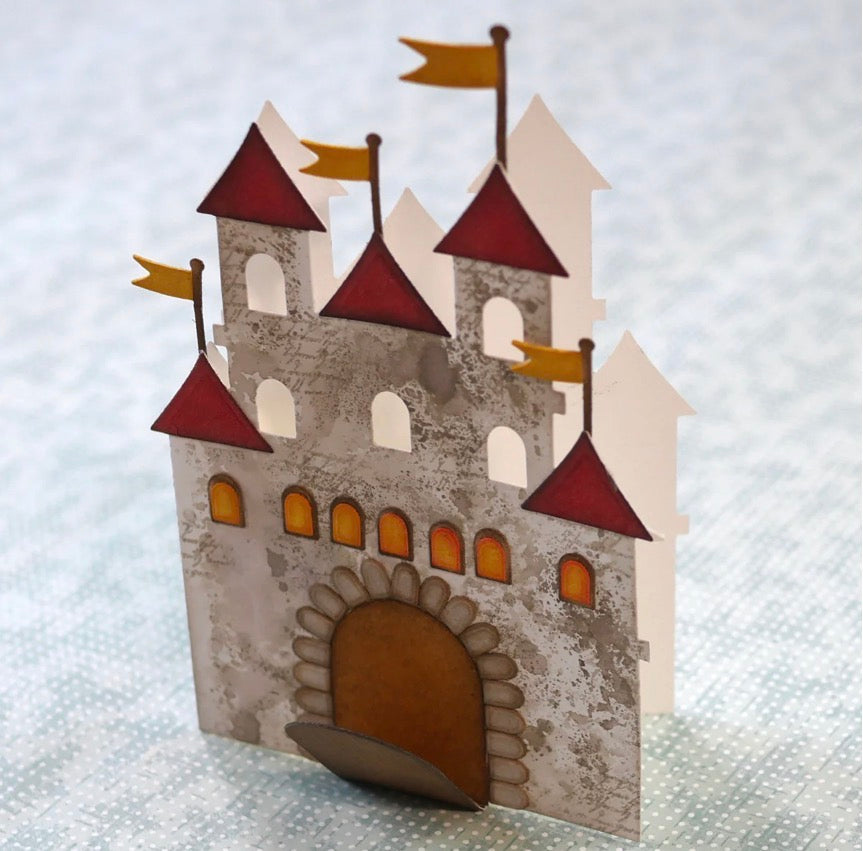 Elizabeth Craft Designs - Steel Cutting Dies - Castle Folding Card