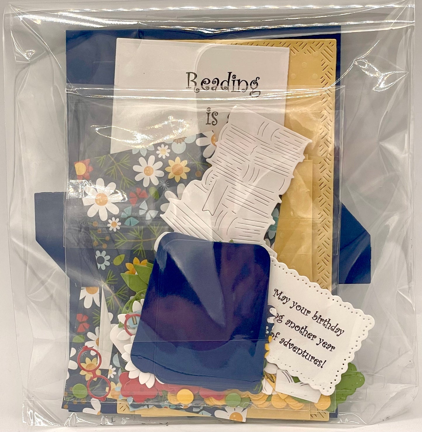 Scrapp’n Savvy - Card Kits - Bookworm Birthday Pop-up