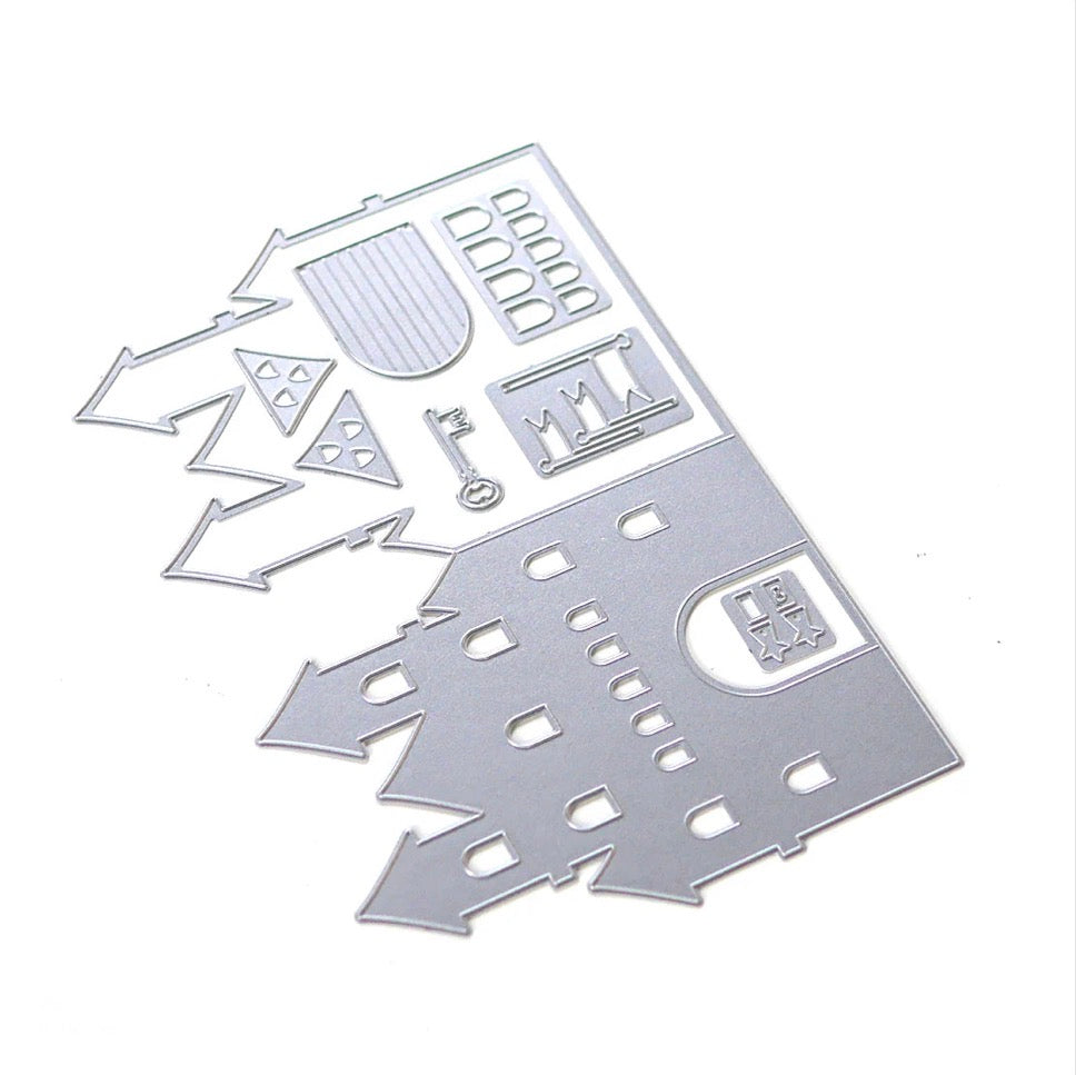 Elizabeth Craft Designs - Steel Cutting Dies - Castle Folding Card