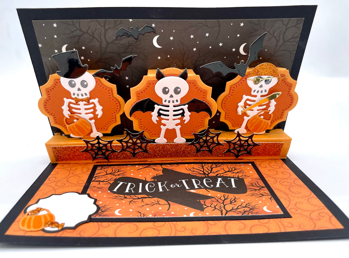 Karen Burniston - Card Kits - Little Labels Halloween Card