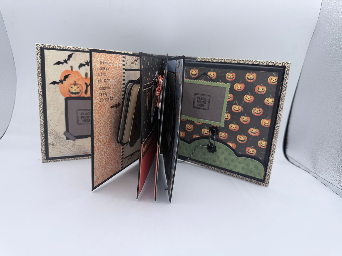 Scrapp’n Savvy - Virtual Class - Halloween Mini Album