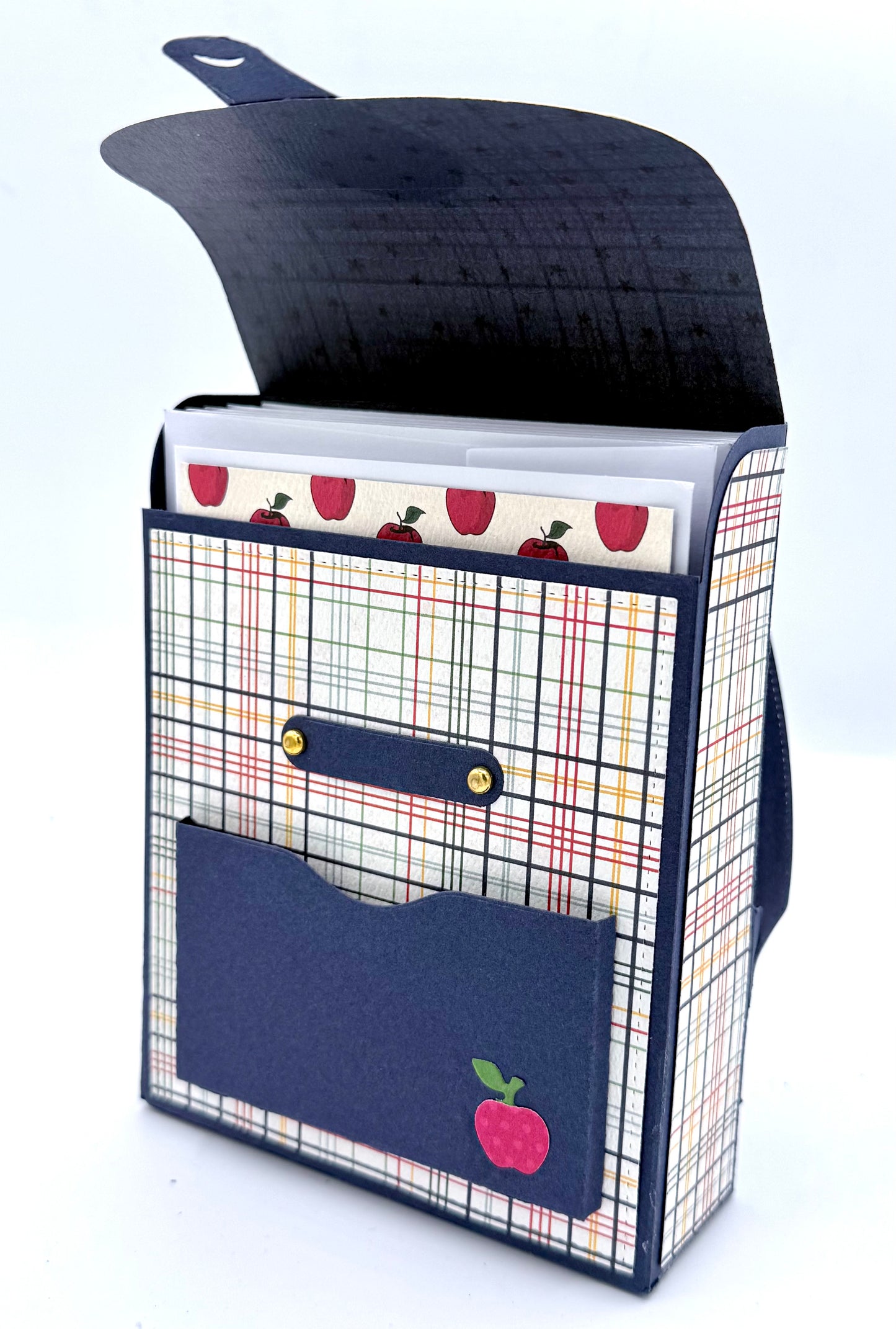 Scrapp’n Savvy - Project Kits - Bookworm Backpack