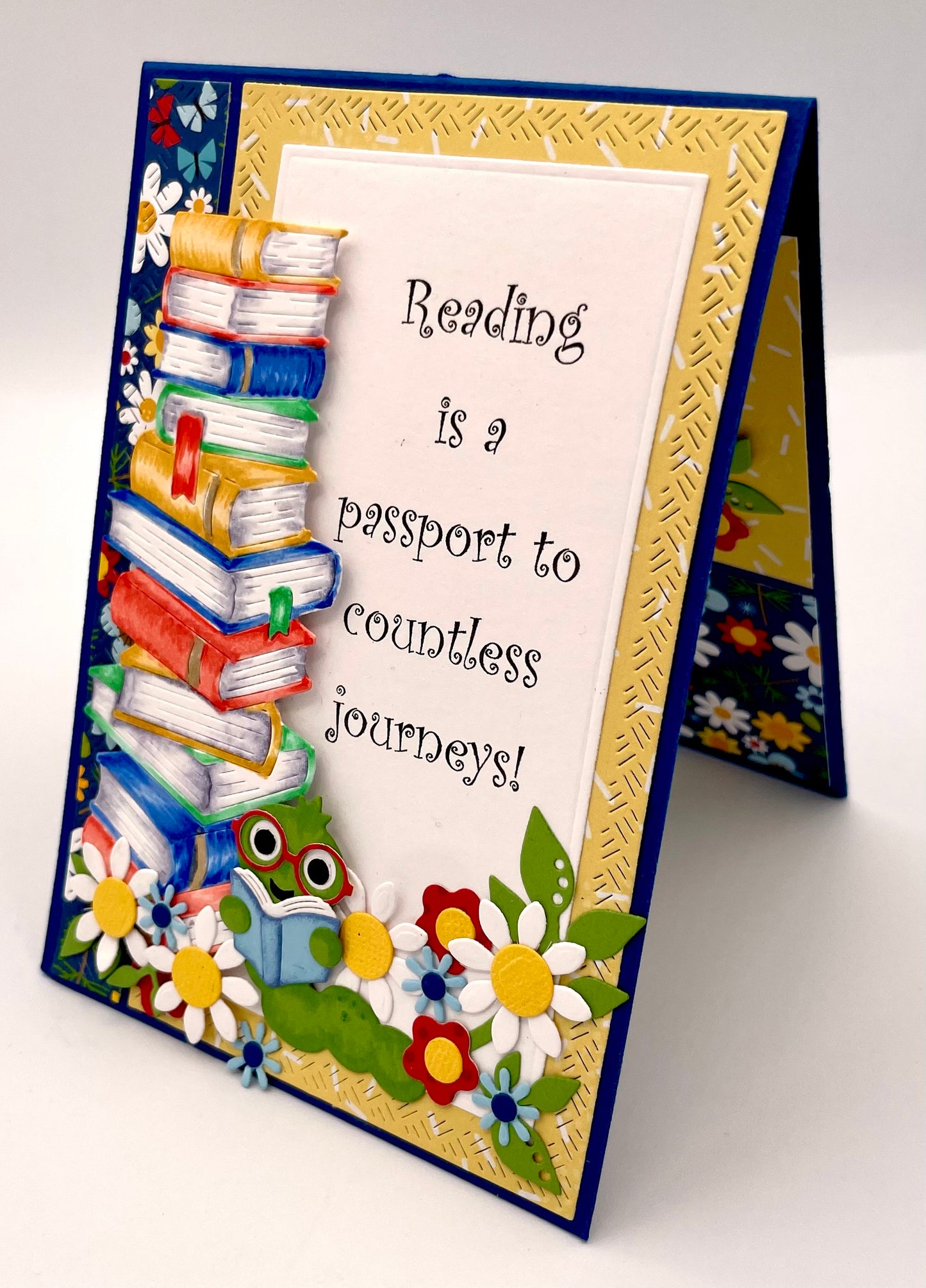 Scrapp’n Savvy - Card Kits - Bookworm Birthday Pop-up